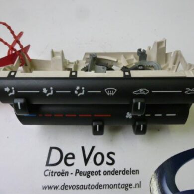 Citroen Xantia 1.9 D X Heater control panel 1994