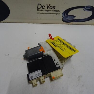 Citroen C5 2.0 16V Door window motor 2006 9222AJ