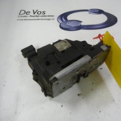 Citroen Jumper  Front door lock mechanism 4-door, right 2007 9101CW