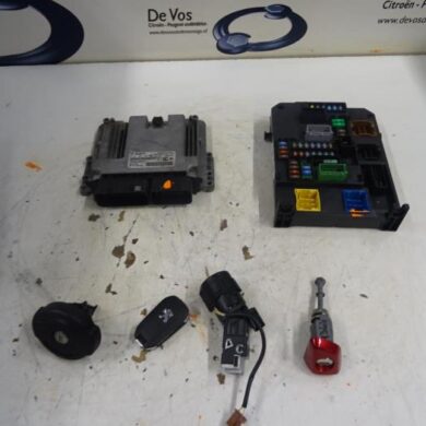 Peugeot 308  Engine management computer BHZ-BHZBH01 2016 1617308080