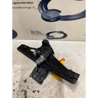 DS Automobiles DS3 Crossback 1.2 12V PureTech 155 Rear door window mechanism 4-door, right 2019 9828219480