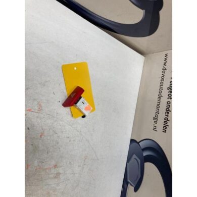 Peugeot 107 1.0 12V Panikbeleuchtung Schalter 2013 6490NG