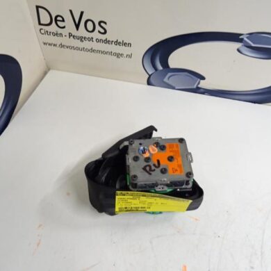 Citroen C4 Picasso 2.0 16V Autom. Gordelspanner rechts 2007 8974XG