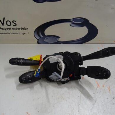 Peugeot 308  Steering column stalk 2011 98062014XT-6242PK