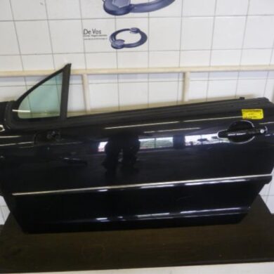 Peugeot 207  Door 2-door, left 2010 9002Y2