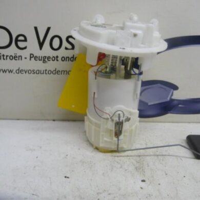 Peugeot 208 1.4 16V Brandstofpomp Elektrisch 8F01-8FP8F01 2012 9674466680