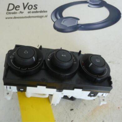 Citroen C3 Picasso  Heater control panel 2012 6452N0