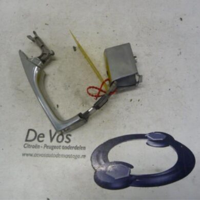 Peugeot 807 2.0 HDi 16V Front door handle 4-door, right 2004 9101EF-9119Y8
