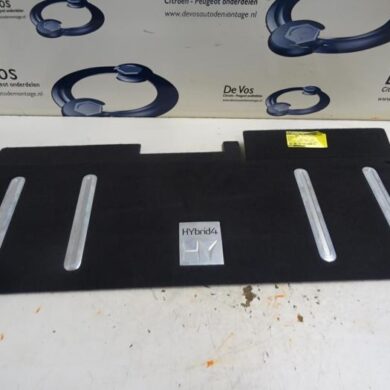 Peugeot 3008  Boot mat 2013 7586NE