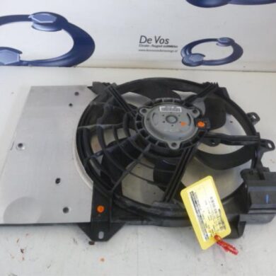 Citroen C3 Picasso  Cooling fan housing 2014 9801666680-1253Q0