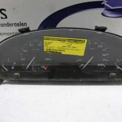 Peugeot 406 1.8 16V Odometer KM 1999 6101PH-6104W4