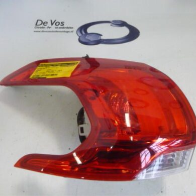 Peugeot 2008  Achterlicht links 2013 9678074280