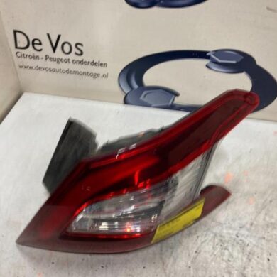 Peugeot 308 2.0 BlueHDi 150 16V Taillight, right 2016 9677817580