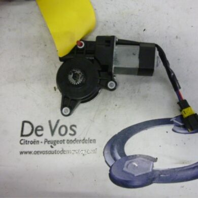 Peugeot 207  Schiebedach Motor 2009 8401QX