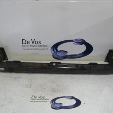 Peugeot 1007 1.4 Front bumper frame 2006 7414RQ