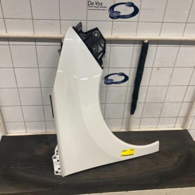 Peugeot 3008 2.0 HYbrid4 16V Front wing, right 2013 7841Z1