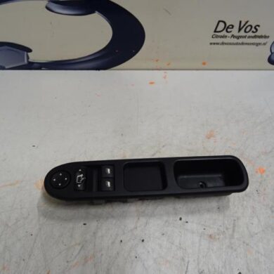 Peugeot 307 1.6 16V Multi-functional window switch 2003 6554E3