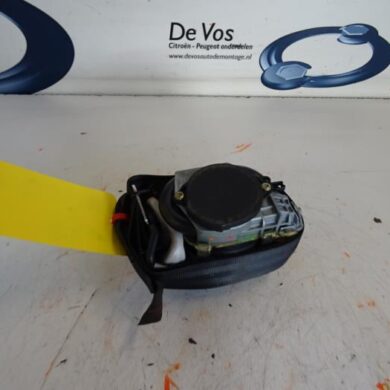 Peugeot 407  Seatbelt tensioner, left 2006 8974YK