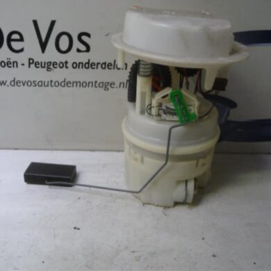 Citroen C5 2.0 16V Electric fuel pump RFN 2001 1525KJ