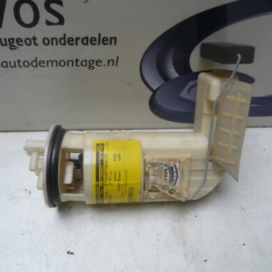 Citroen Saxo 1.1i X,SX Electric fuel pump HDZ 1997 1525E1