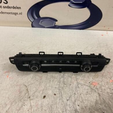 Peugeot Expert 2.0 Blue HDi 180 16V Kachel Bedieningspaneel 2019