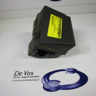 Peugeot 206 1.6 16V Relay holder 2001 6547SZ-6547NQ