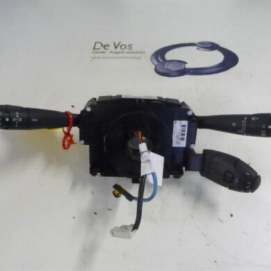 Peugeot 207  Steering column stalk 2010 6242YL