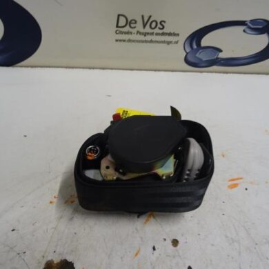Peugeot 407  Seatbelt tensioner, left 2006 8974YK