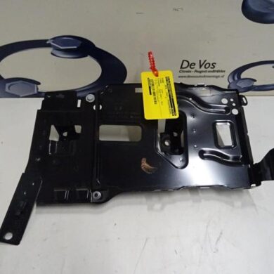 Citroen C5 Aircross 1.6 Turbo 180 16V Battery box 2019 9815288480