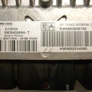 Peugeot 407 2.0 HDiF 16V Engine management computer RHR 2006 1942YL-1940PE