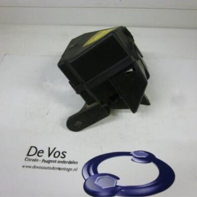 Peugeot 206 2.0 16V Relay holder 2001 6547SZ-6547NQ