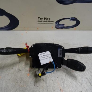 Peugeot 207  Kombischalter Lenksäule 2009 6242ZJ