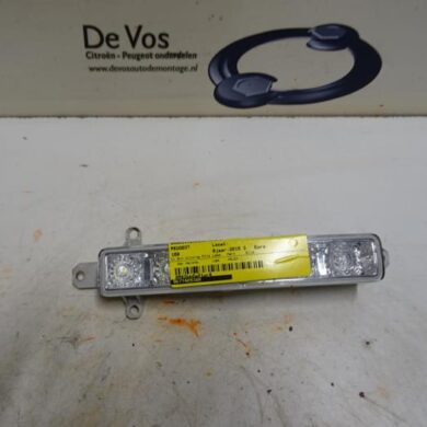 Peugeot 108  Dagrijverlichting rechts 2015 9677409380