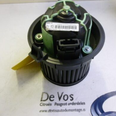 Citroen C4 1.6 Hdi 90 Heating and ventilation fan motor 2012 6441CZ