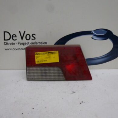 Peugeot 405 2.0 SRi X4 Achterlicht links 1994 635071