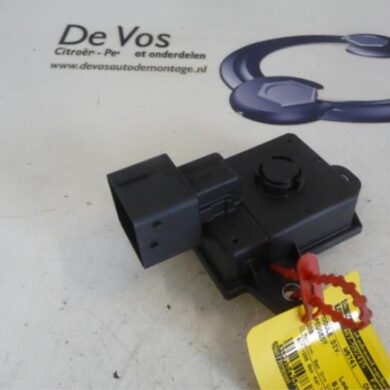 Peugeot 308  Module (miscellaneous) 2015 9807709080