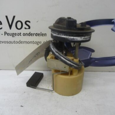 Peugeot 405  Electric fuel pump 1989