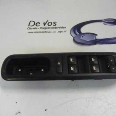 Peugeot 407 2.0 16V Multi-functional window switch 2007 6554EQ