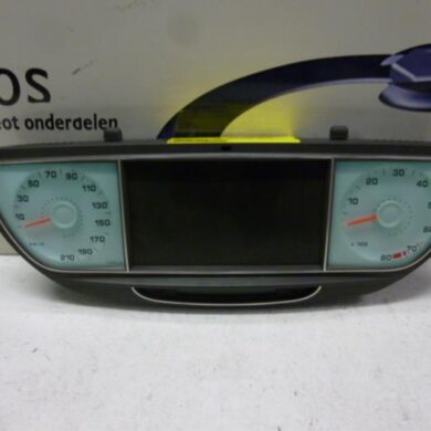 Peugeot 807 2.2 16V Kilometerteller KM 2003 6105Z0