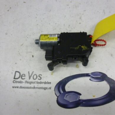 Peugeot 308 1.6 VTI 16V Sunroof motor 2008 8401RR