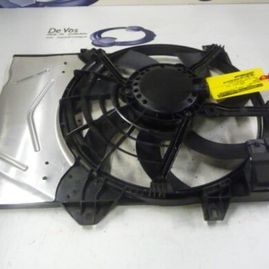 Citroen DS3  Cooling fan housing 2016 9801666680