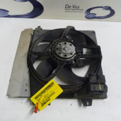 Peugeot 207 1.4 16V Cooling fan housing 2007 1253H6-9675280980