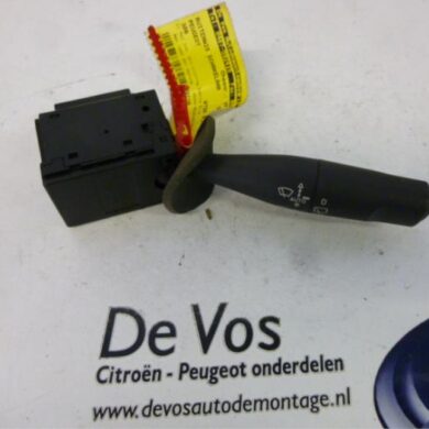 Peugeot 306 1.4 XN,XR,XA,XRA Wiper switch 1998 6239J1