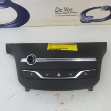 Peugeot 308  Radio control panel 2014 96777660ZD
