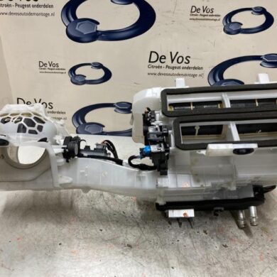 Peugeot Expert 2.0 Blue HDi 180 16V Heizgehäuse 2019 1660739980