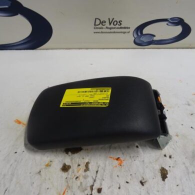 Peugeot 308  Armrest 2007 7589SV