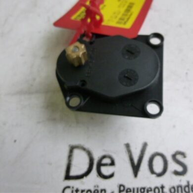 Peugeot 607 2.2 HDi 16V FAP Kachelklep Motor 2000 6447EL