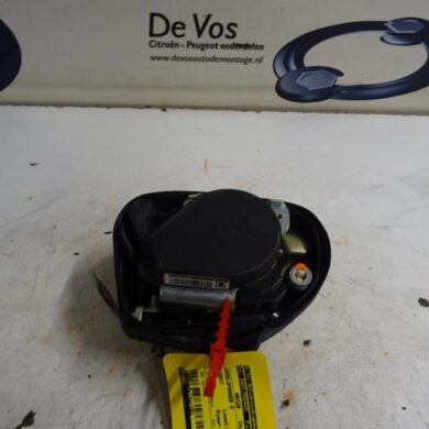 Peugeot 206 1.4 16V Seatbelt tensioner, right 2004 8974HA