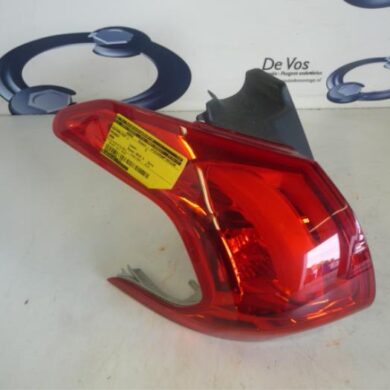 Peugeot 2008  Achterlicht links 2015 9678074280