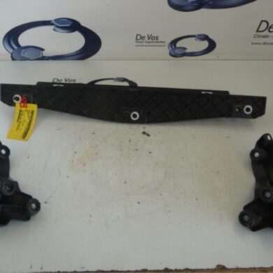 Peugeot 308  Rear bumper frame 2015 9677364780-1610769080